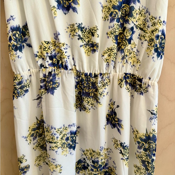 NWT JOIE Flowy Floral Print Silk Maxi Dress Size Small - Picture 8 of 15